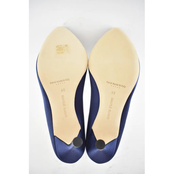 Manolo Blahnik Hangisi 105 Navy Blue Satin Crystal Jewel Buckle Heel Pump 40 - Picture 12 of 12